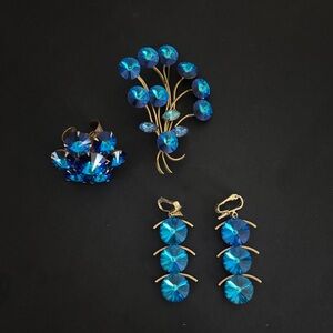 Vintage 1950s Blue Glass Jewelry Set